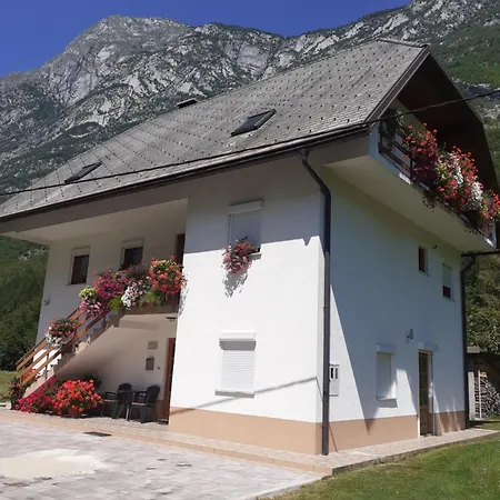 Apartma Apartma Pod Rozem *