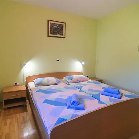 Apartma Pod Rozem Apartament *